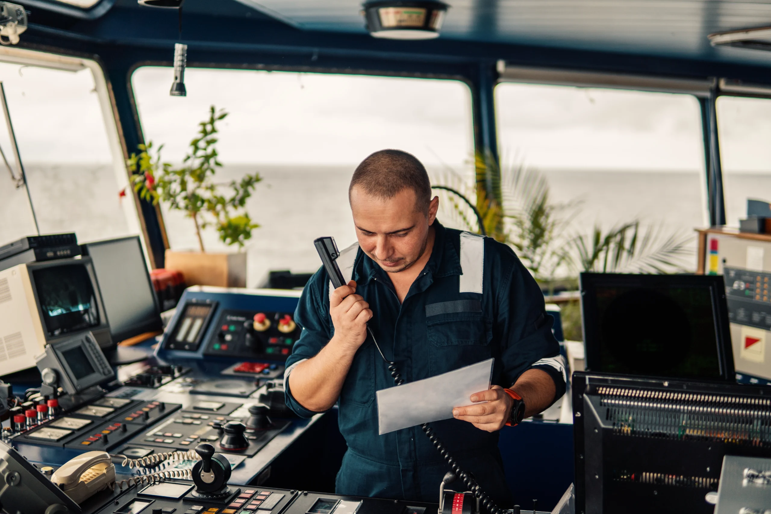 officer-communicating-with-radio-on-commercial-shi-2026-01-08-08-04-56-utc